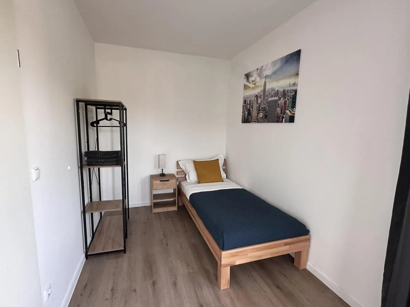 Aparthotel 9 Min To Dus Airport & 17 Min To Dus Messe Duisburg