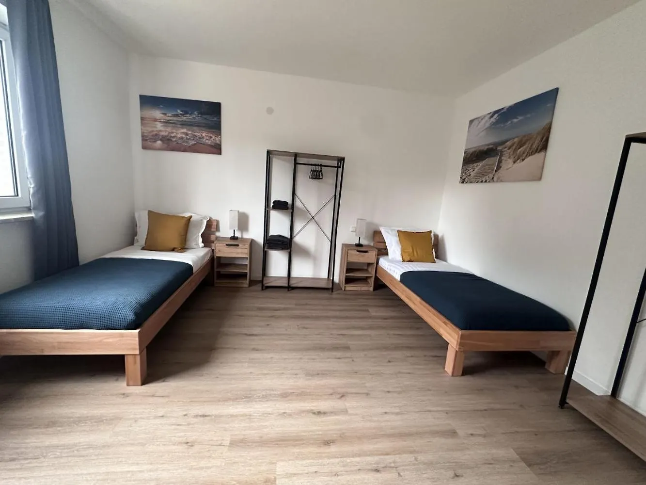 Aparthotel 9 Min To Dus Airport & 17 Min To Dus Messe Duisburg 0*,