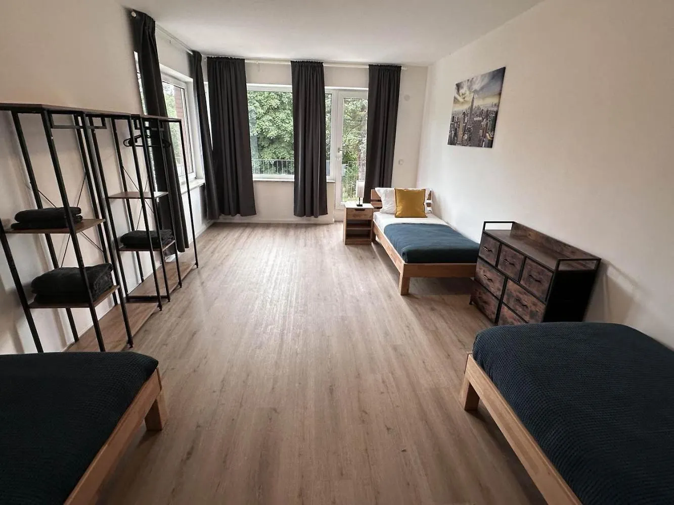 Aparthotel 9 Min To Dus Airport & 17 Min To Dus Messe Duisburg Apartment