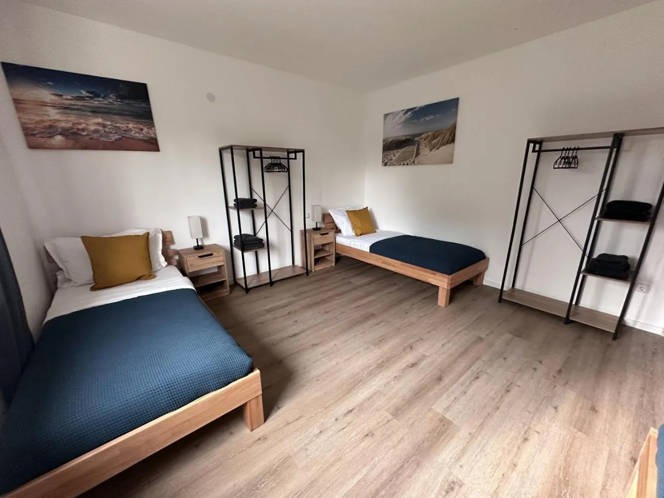 Aparthotel 9 Min To Dus Airport & 17 Min To Dus Messe Duisburg