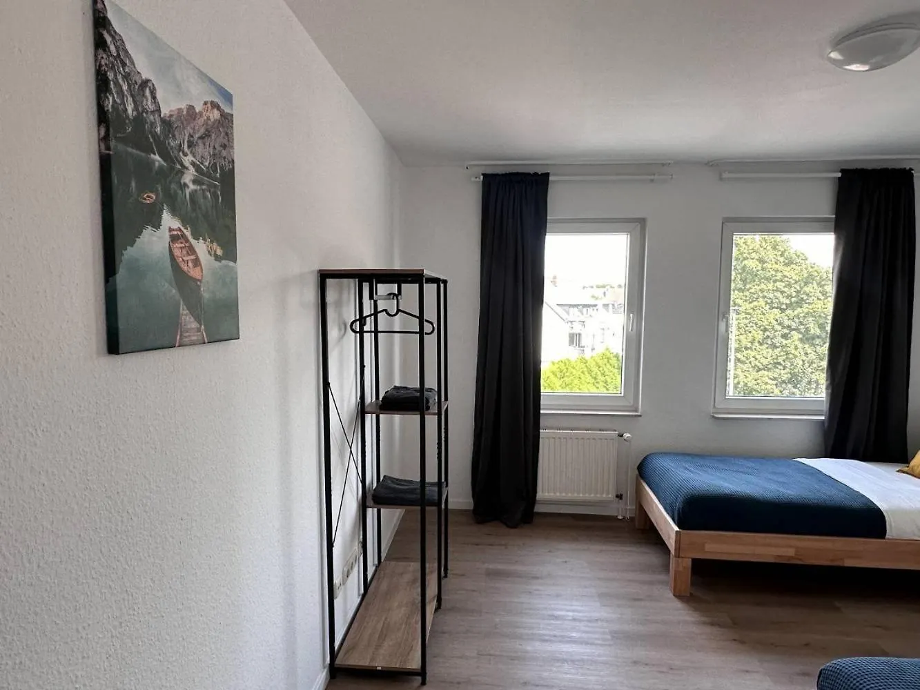 Aparthotel 9 Min To Dus Airport & 17 Min To Dus Messe Duisburg