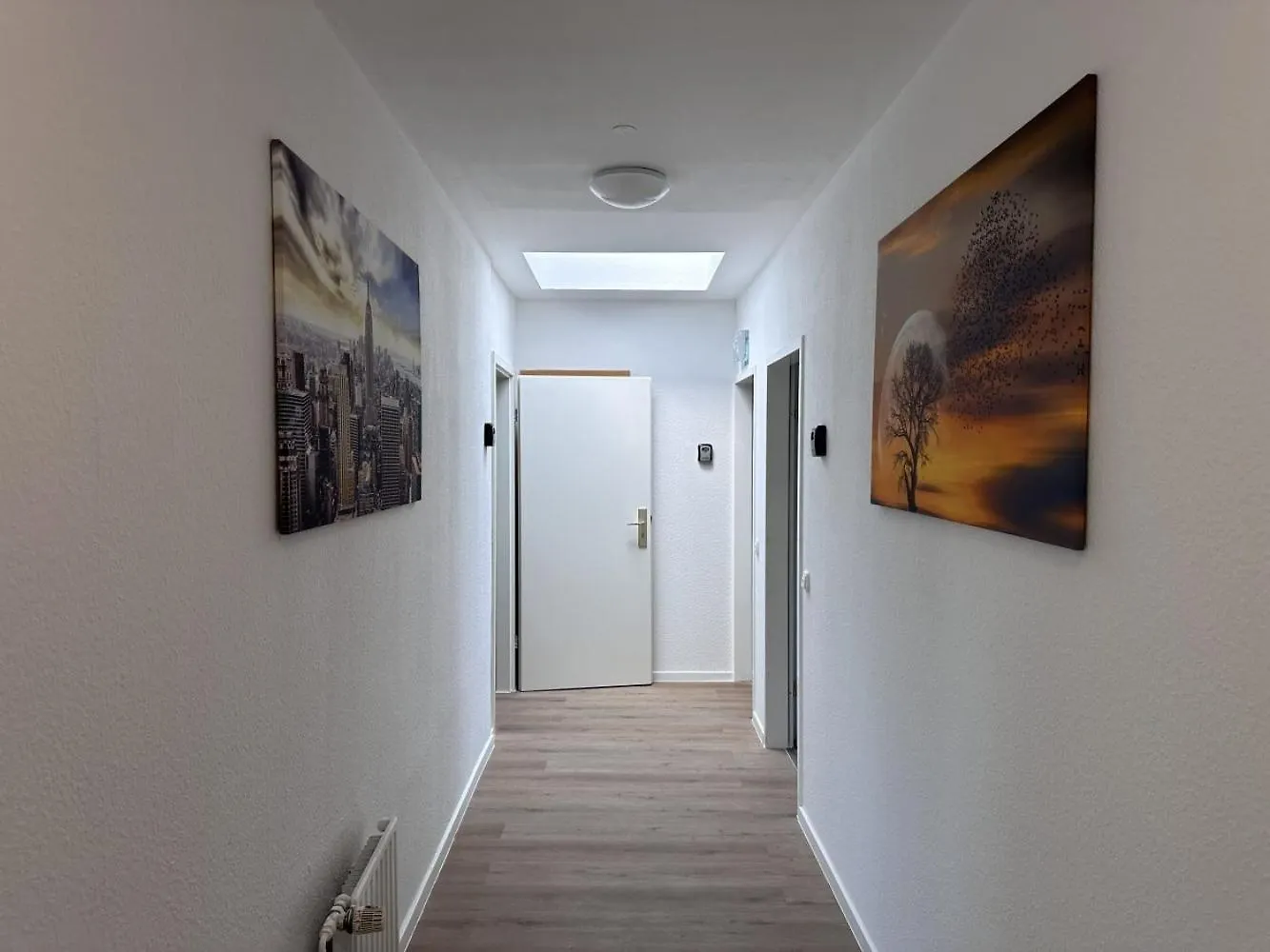 Aparthotel 9 Min To Dus Airport & 17 Min To Dus Messe Duisburg 0*,  Germany